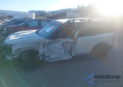 2025 Ford Bronco Sport Outer Banks z USA, uszkodzony, nr VIN 3FMCR9CN0SRE53211